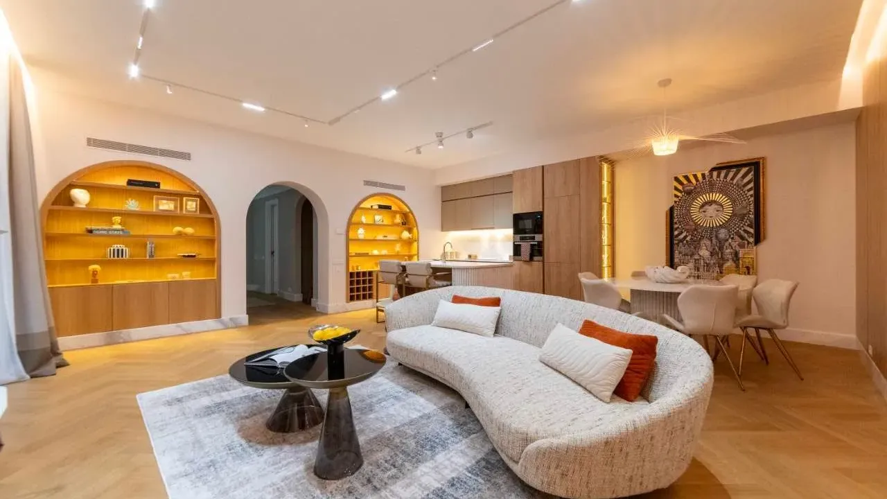 Sale, three bedroom apartment, 201m², Porto Montenegro, Tivat