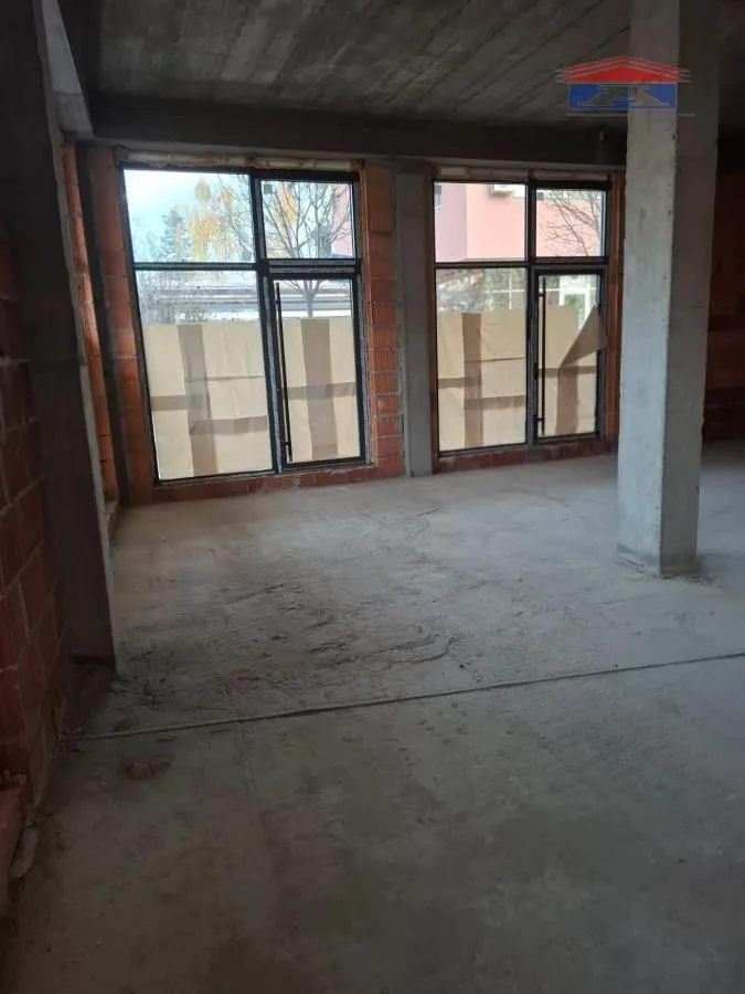 Rent, office space, 220m², Sajmište, Novi Sad