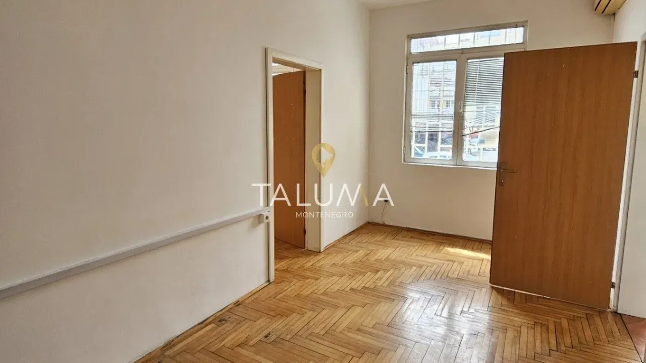 Sale, office space, 143m², Centar, Podgorica