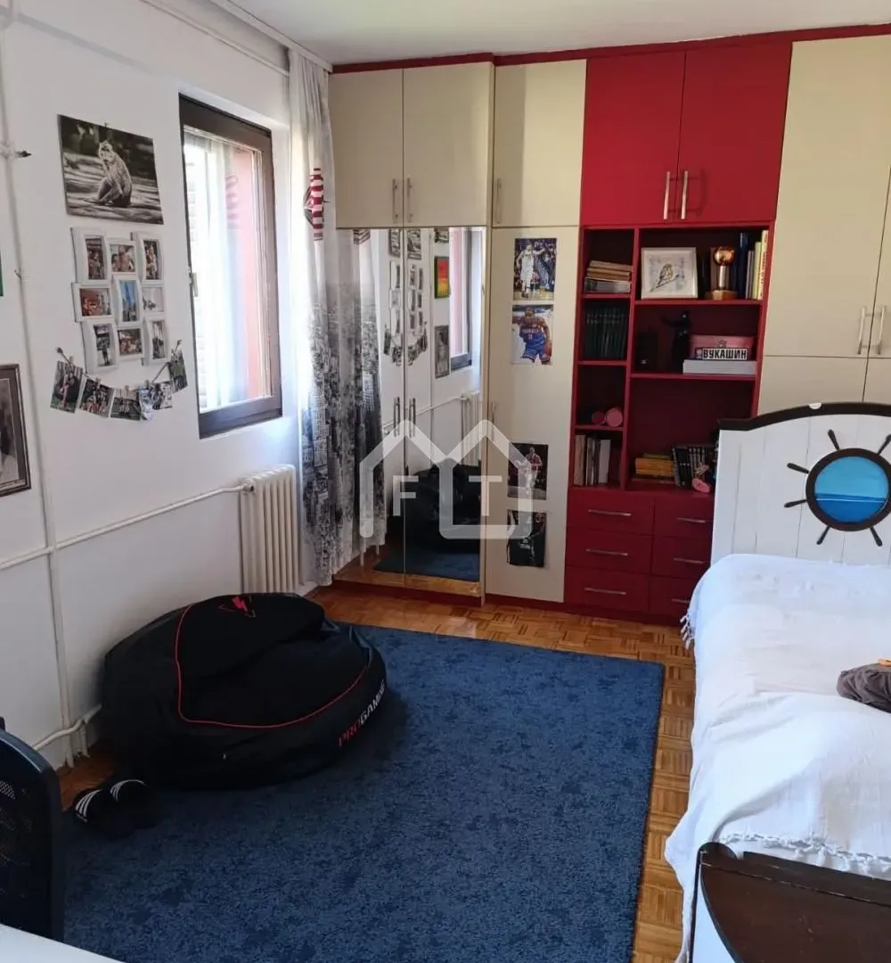 Rent, two bedroom apartment, 50m², Novi Beograd Blok 72, Novi Beograd Sve Podlokacije