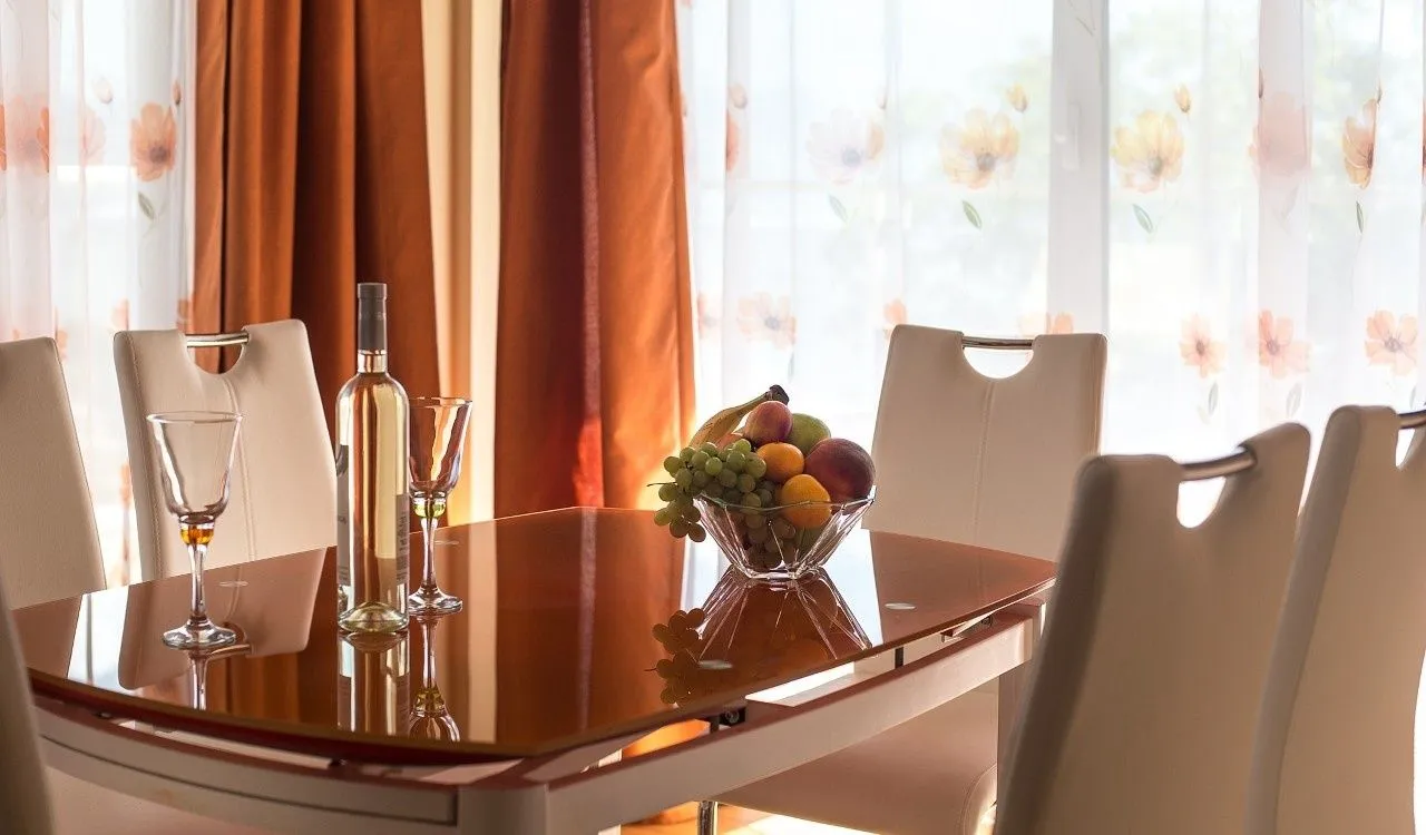 Prodaja, dvosoban stan, 93m², Zavala, Budva