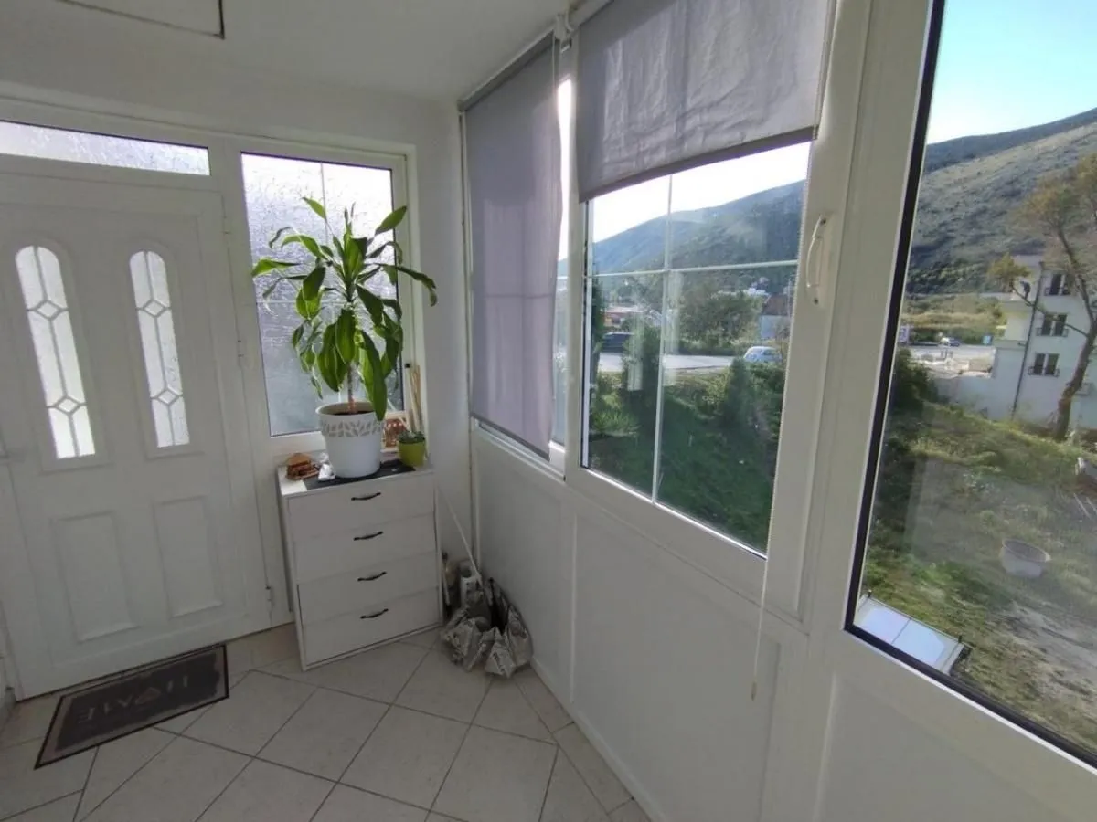 Prodaja, dvosoban stan, 72m², Igalo, Herceg Novi