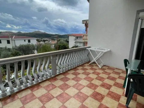 Prodaja, kuća, 220m², Bar, Crna Gora - image 5