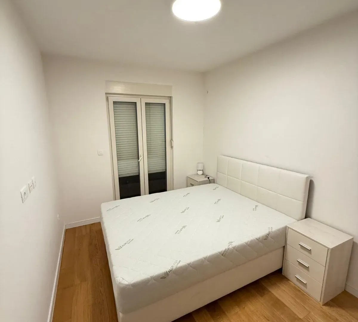 Prodaja, jednosoban stan, 49m², Central Point, Podgorica