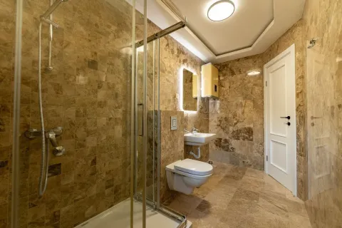 Prodaja, četvorosoban stan, 160m², Pržno, Budva - image 10