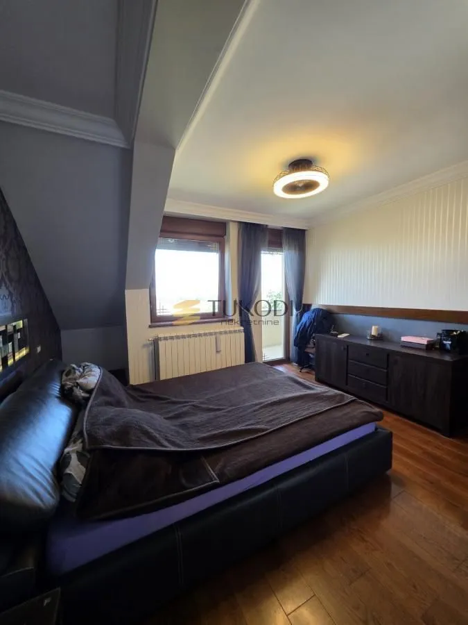 Prodaja, kuća, 400m², Sremska Kamenica, Petrovaradin