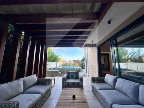 Izdavanje, kuća, 230m², Gornja Gorica, Podgorica - image 42