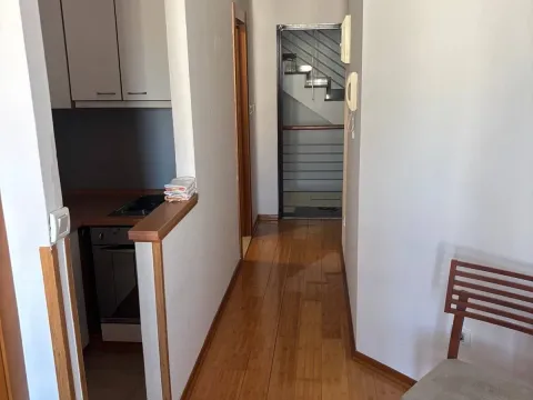 Izdavanje, jednosoban stan, 32m², Momišići, Podgorica - image 7