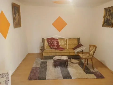 Prodaja, kuća, 142m², Novo Selo, Subotica - image 11