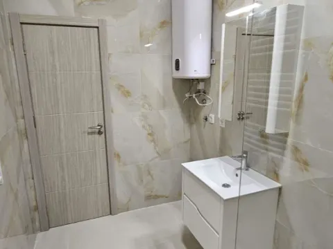Prodaja, dvosoban stan, 70m², Herceg Novi, Crna Gora - image 2