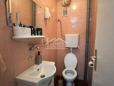 Prodaja, trosoban stan, 76m², Papazovac, Smederevo - image 11