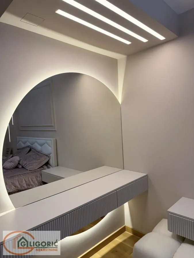 Sale, apartment, 152m², Čubura, Beograd