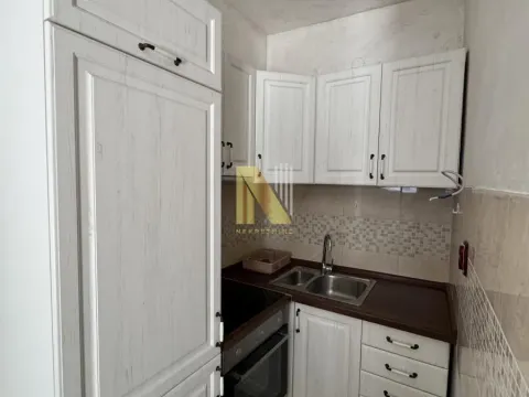 Izdavanje, jednosoban stan, 36m², Stari grad, Novi Sad - image 3