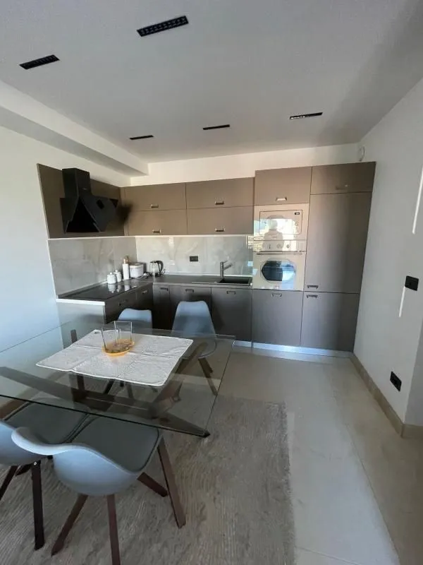 Prodaja, jednosoban stan, 69m², Ulcinj, Crna Gora