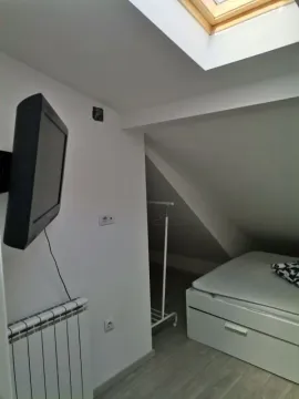 Izdavanje, dvosoban stan, 65m², Karaburma, Palilula Sve Podlokacije - image 8