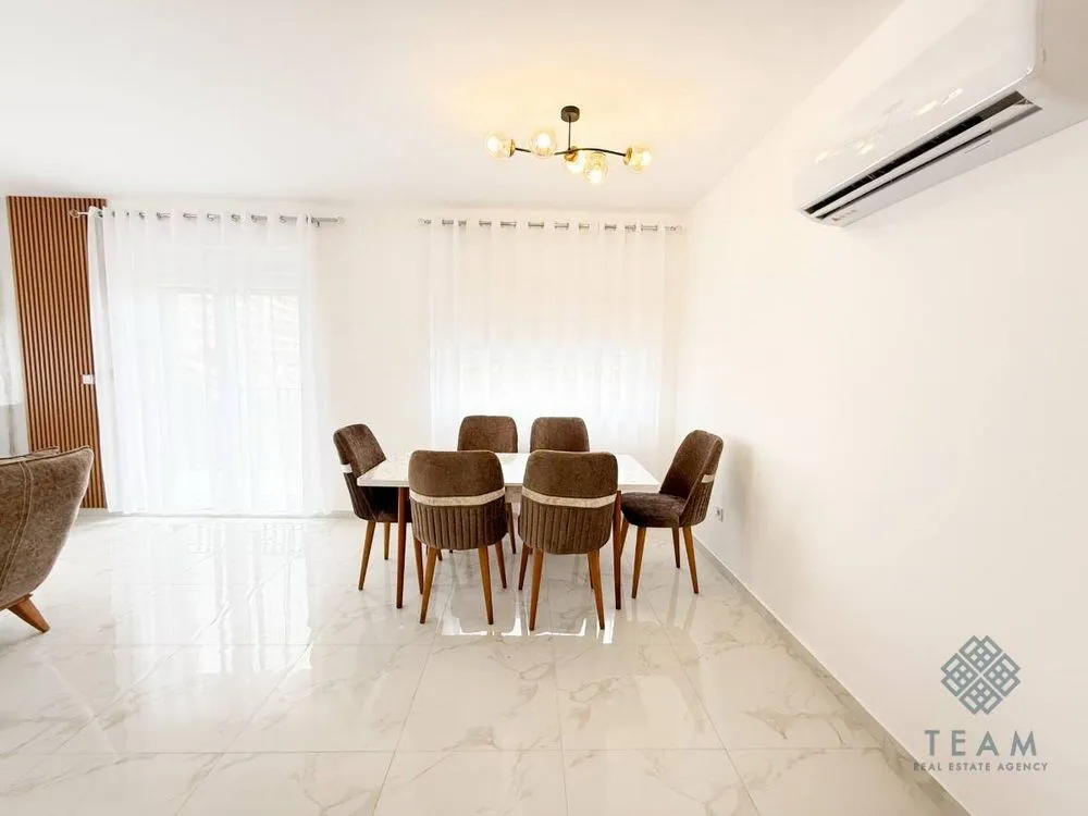 Rent, two bedroom apartment, 76m², Central Point, Podgorica