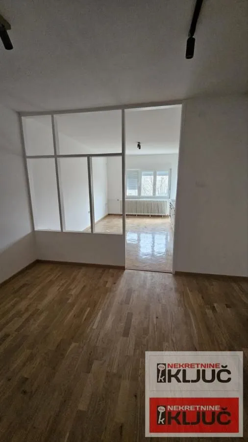 Prodaja, dvosoban stan, 59m², Sajmište, Novi Sad