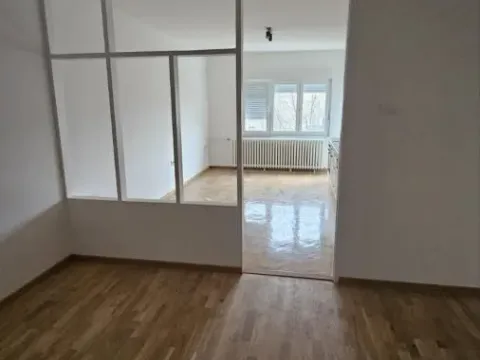Prodaja, dvosoban stan, 59m², Sajmište, Novi Sad - image 8
