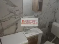 Izdavanje, četvorosoban stan, 110m², Savski Venac, Beograd - image 12