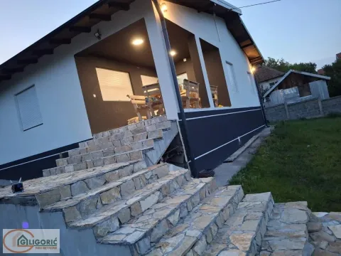 Prodaja, kuća, 122m², Arnajevo, Barajevo