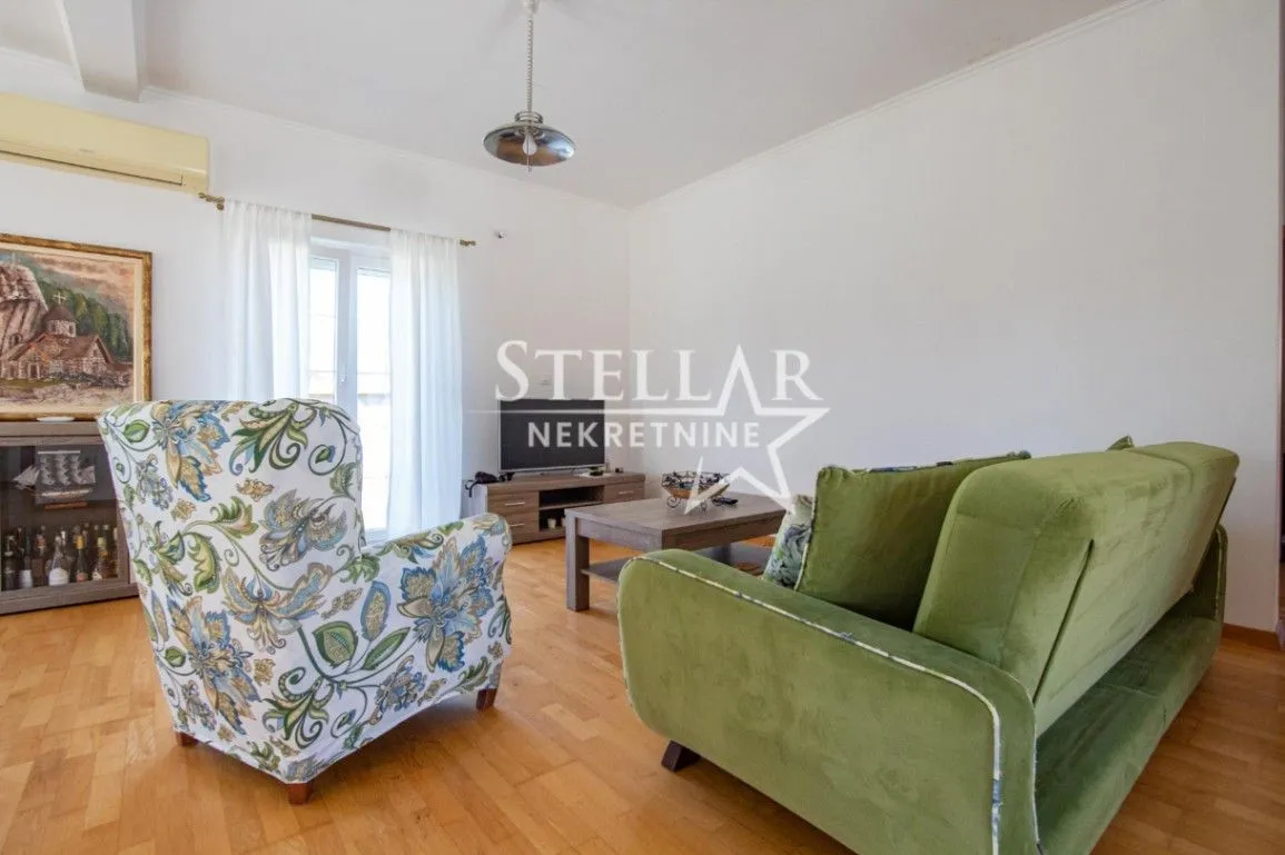 Rent, house, 170m², Jastreb, Danilovgrad