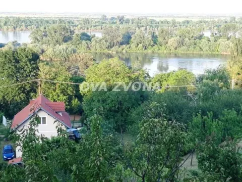 Sale, house, 126m², Stari Slankamen, Inđija - image 1