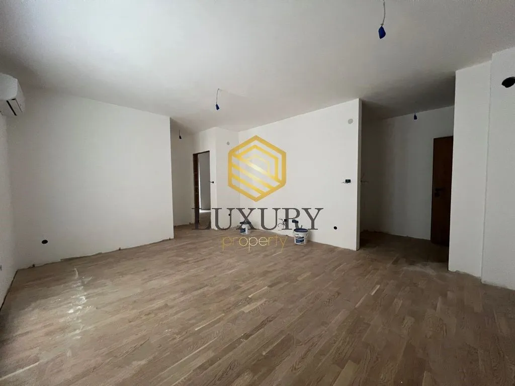 Prodaja, dvosoban stan, 52m², Pod Goricom, Podgorica
