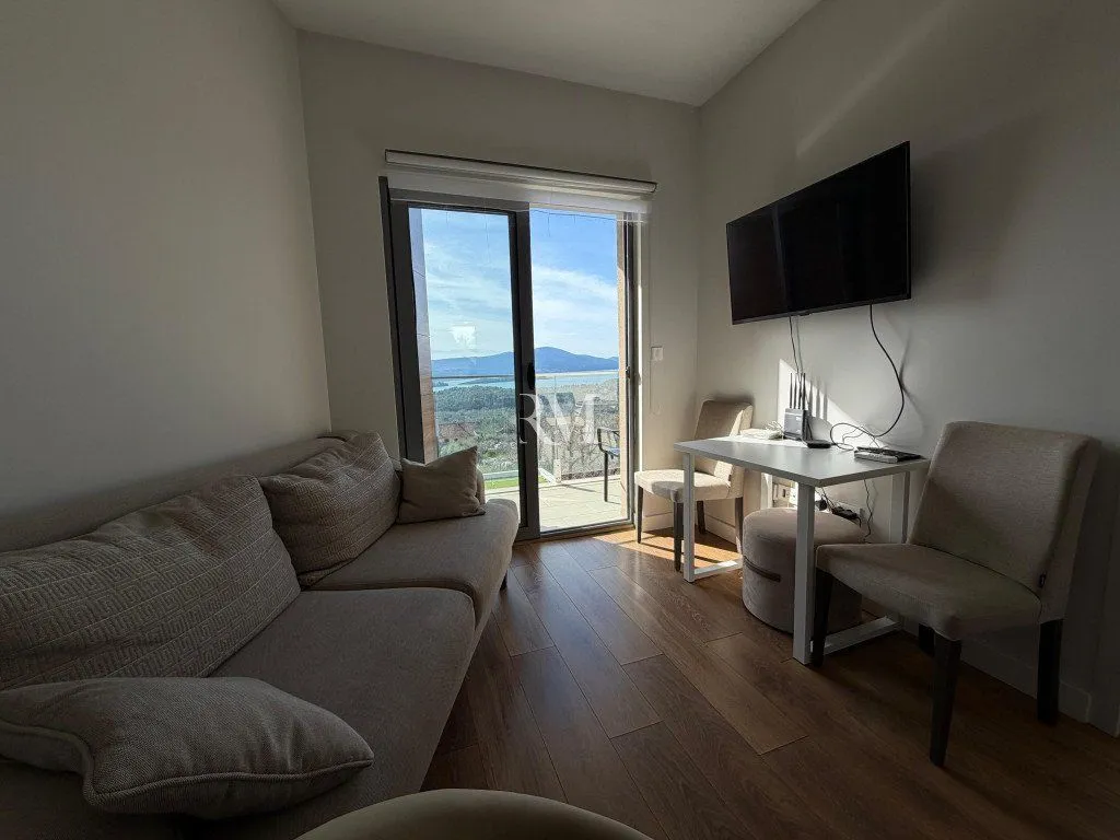 Prodaja, dvosoban stan, 35m², Kavač, Kotor