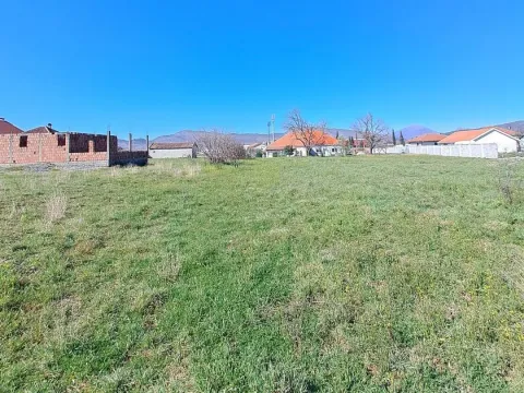 Zemljište in Dajbabe