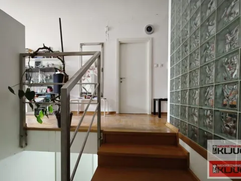 Sale, three bedroom apartment, 105m², Liman 3, Novi Sad Sve Podlokacije - image 18