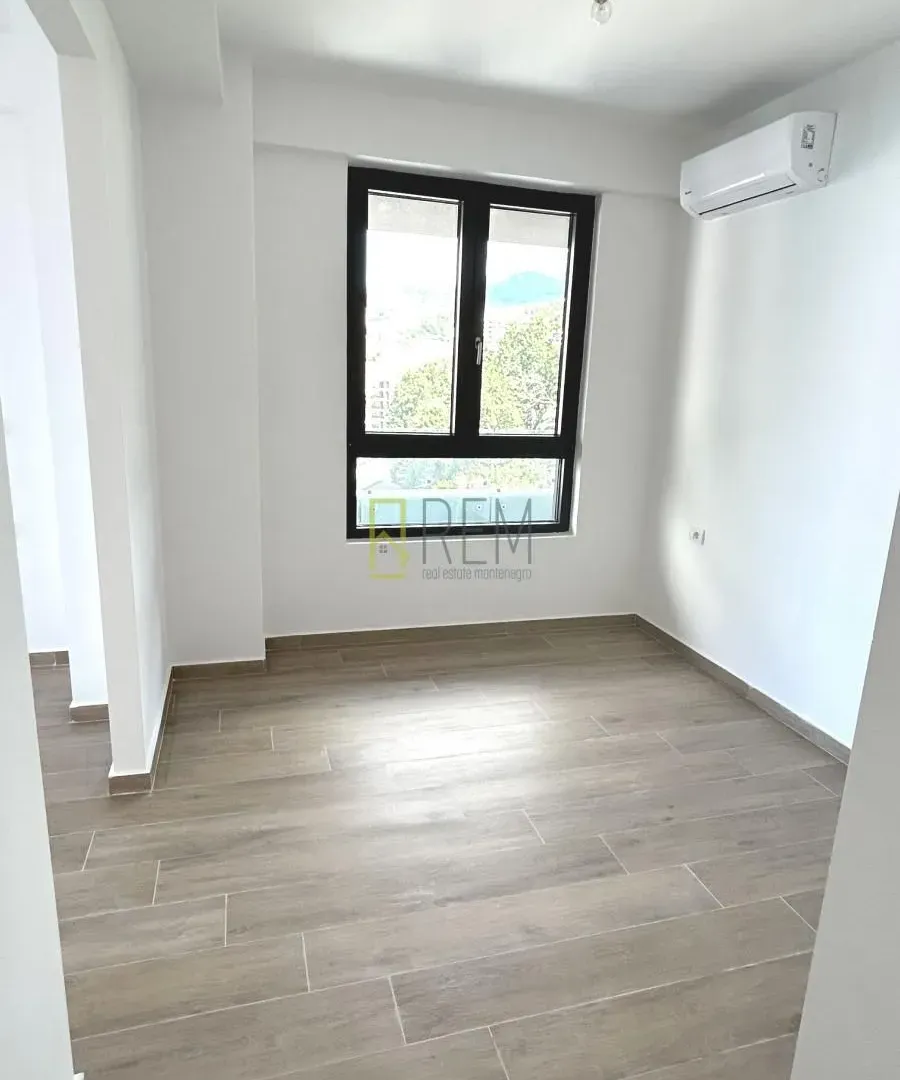 Sale, two bedroom apartment, 95m², Rafailovići, Budva
