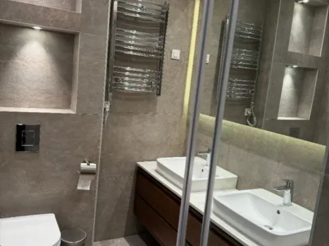 Izdavanje, trosoban stan, 134m², Gorica C, Podgorica - image 13