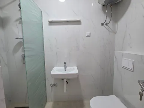 Prodaja, garsonjera, 36m², Bečići, Budva - image 9