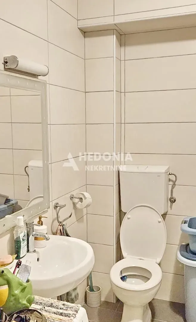 Prodaja, dvosoban stan, 51m², Ledine, Beograd