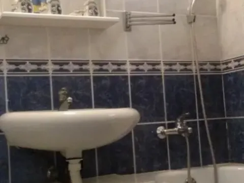 Izdavanje, trosoban stan, 83m², Grbavica, Novi Sad Sve Podlokacije - image 11