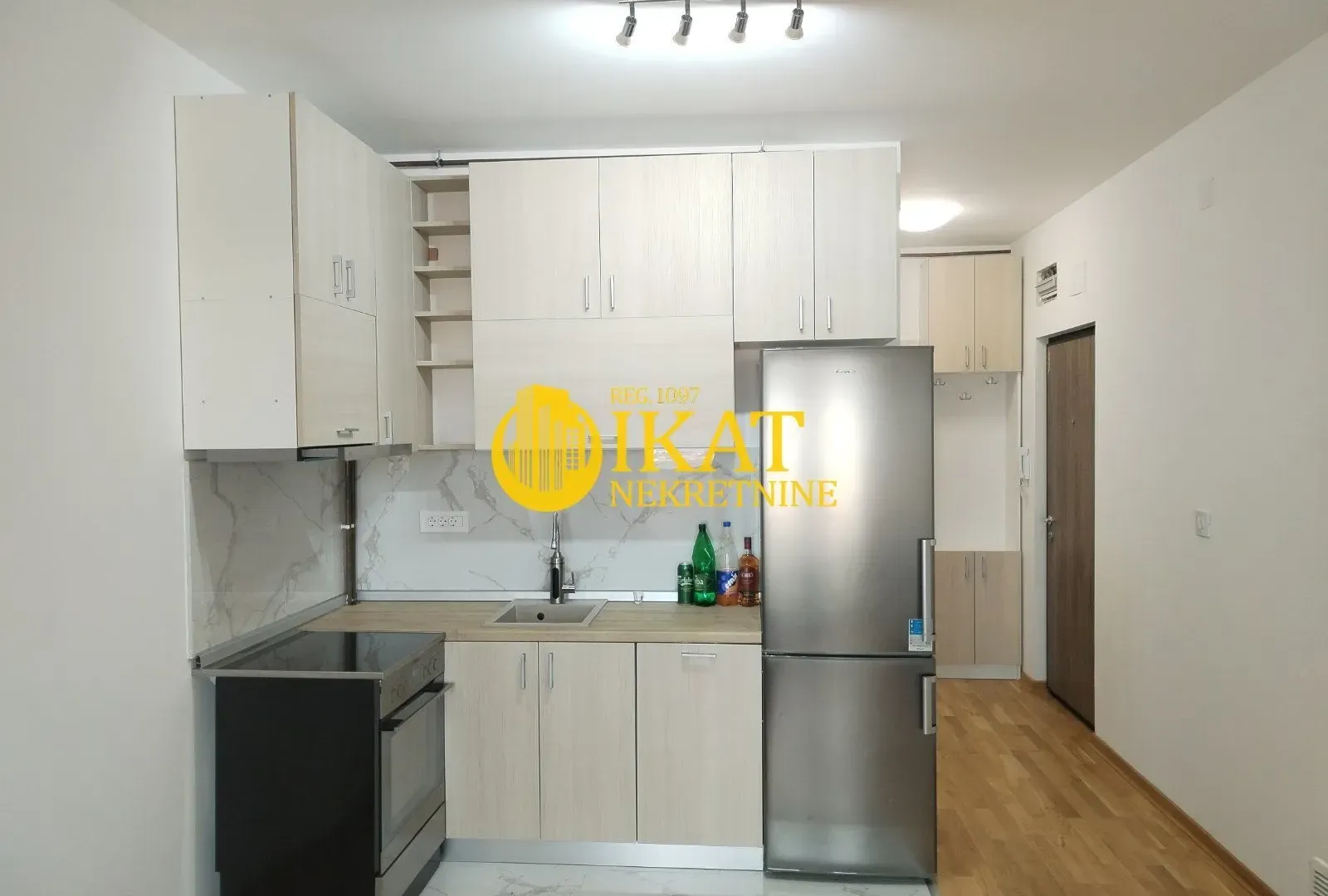 Prodaja, jednosoban stan, 41m², Centar, Stara Pazova