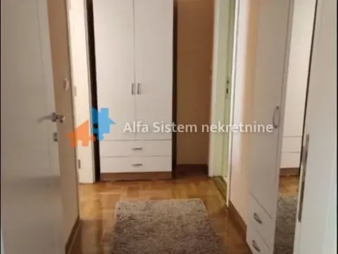 Izdavanje, trosoban stan, 80m², Lion, Zvezdara Sve Podlokacije - image 10