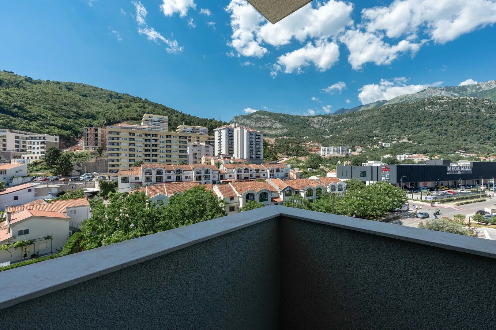 Prodaja, jednosoban stan, 53m², Rozino, Budva