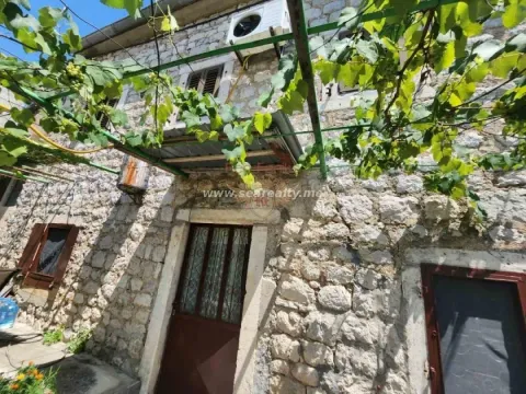 Sale, house, 150m², Kotor, Crna Gora - image 2