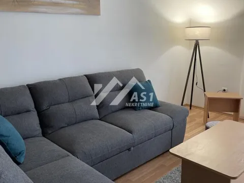 Rent, apartment, 29m², Bulevar Oslobodjenja, Novi Sad Sve Podlokacije