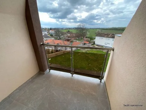 Prodaja, trosoban stan, 66m², Šabac, Srbija - image 16