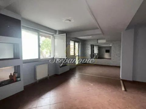 Sale, office space, 76m², Adamovićevo Naselje, Novi Sad Sve Podlokacije - image 2