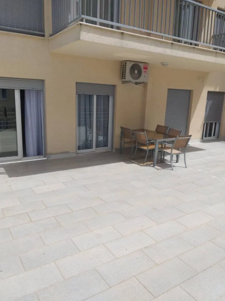 Sale, two bedroom apartment, 135m², Petrovac, Budva