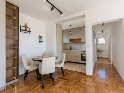 Sale, two bedroom apartment, 64m², Bečići, Budva - image 4