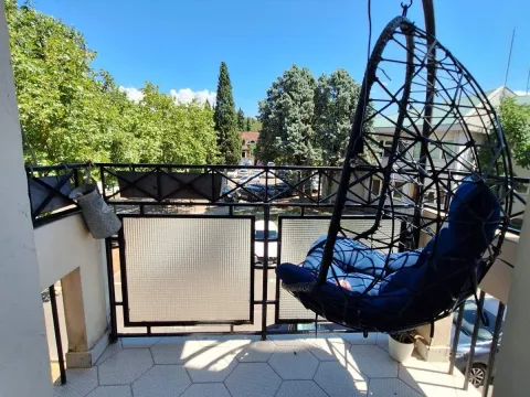 Prodaja, stan, 68m², Centar, Podgorica - image 11