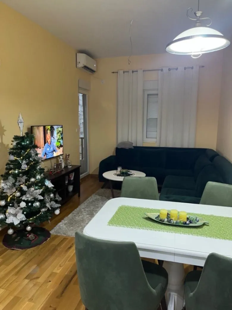 Izdavanje, dvosoban stan, 59m², Ljubović, Podgorica