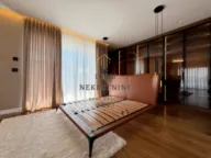 Izdavanje, kuća, 230m², Gornja Gorica, Podgorica - image 4