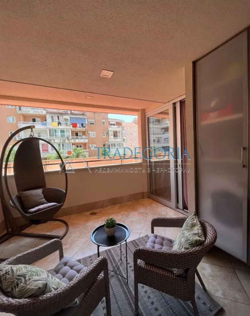 Prodaja, dvosoban stan, 87m², Budva, Crna Gora
