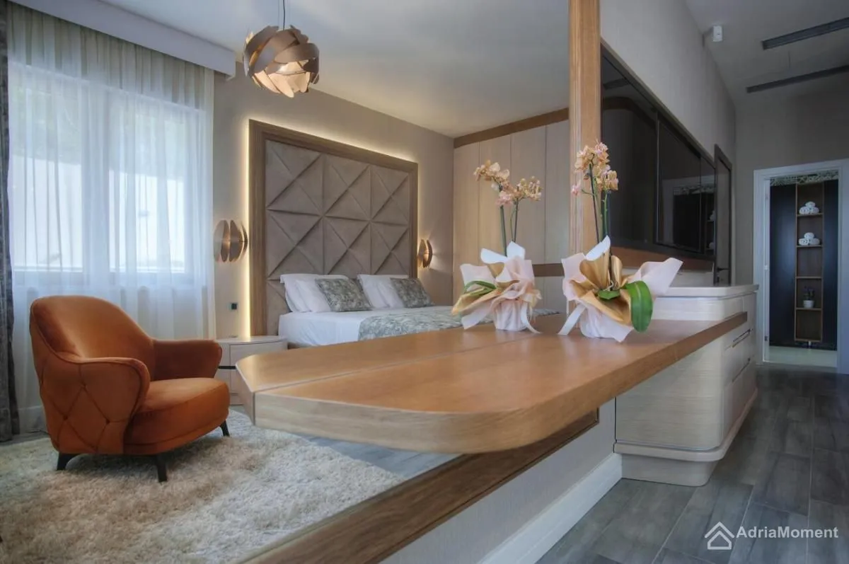 Prodaja, kuća, 190m², Prijevor, Budva