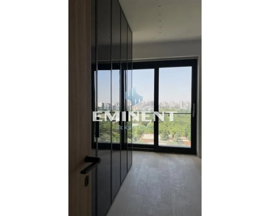 Rent, three bedroom apartment, 148m², Novi Beograd Blok 67, Novi Beograd Sve Podlokacije